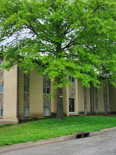 Lawn care and snow removal included at Anndell Park Apartments in Kansas City, KS.