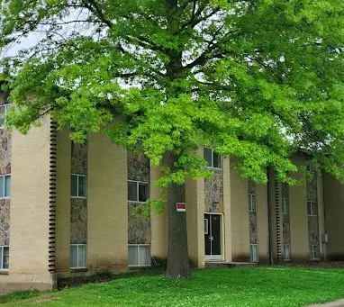Lawn Care and Snow Removal Included: The Hidden Value of Full-Service Apartment Living in Kansas City, KS